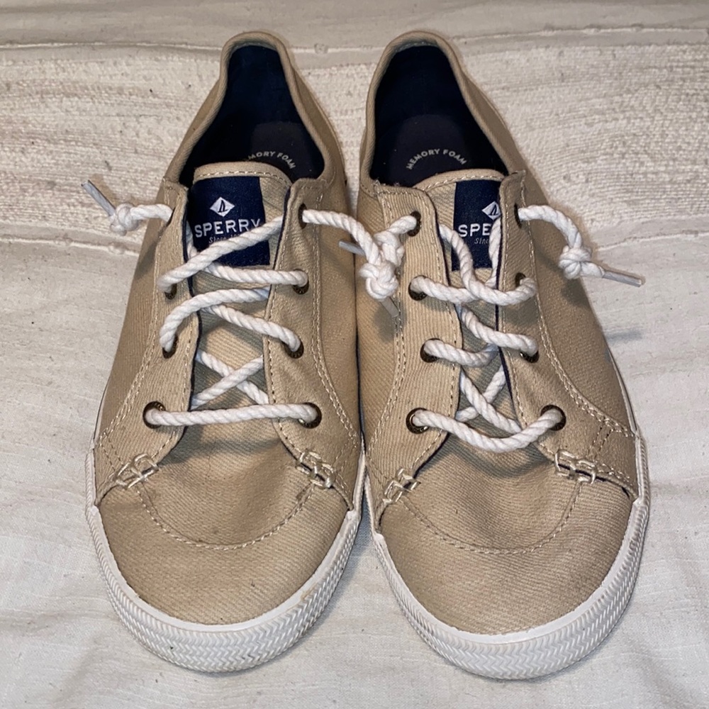 EUC SPERRY top-sliders featuring memory foam slip-ons 8.5 in khaki!